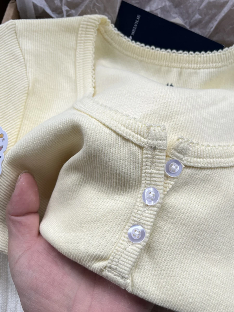 Three Buttons Creamy Yellow Cute T-Shirts Women 2023 Summer O-Neck Soft Cotton Short Sleeve Slim Tees Y2k Sweet Girl Crop Tops