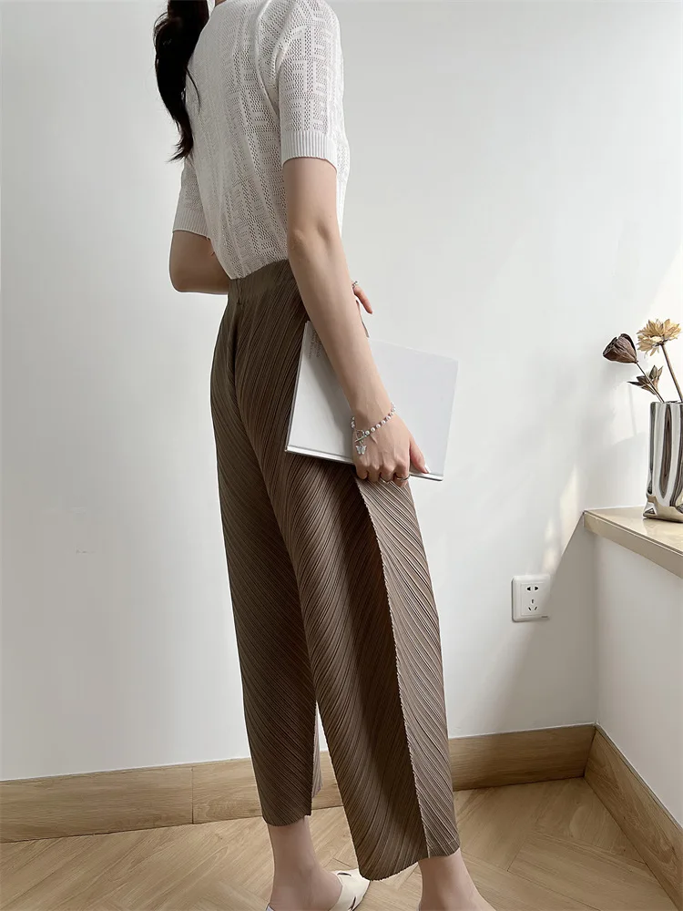 Miyake Pleated Pants Women's 2023 New Banana Pants Fashion All-Match Pleated Pants Casual Loose Wide-Leg Pants Streetwear Women