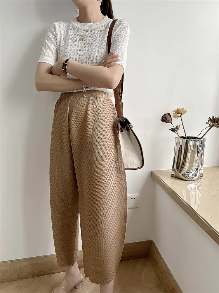 Miyake Pleated Pants Women's 2023 New Banana Pants Fashion All-Match Pleated Pants Casual Loose Wide-Leg Pants Streetwear Women
