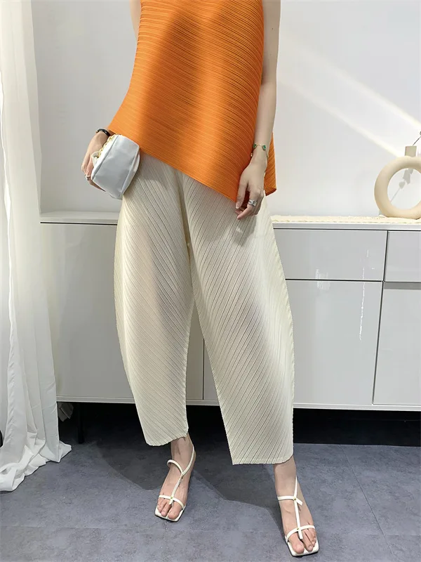 Miyake Pleated Pants Women's 2023 New Banana Pants Fashion All-Match Pleated Pants Casual Loose Wide-Leg Pants Streetwear Women