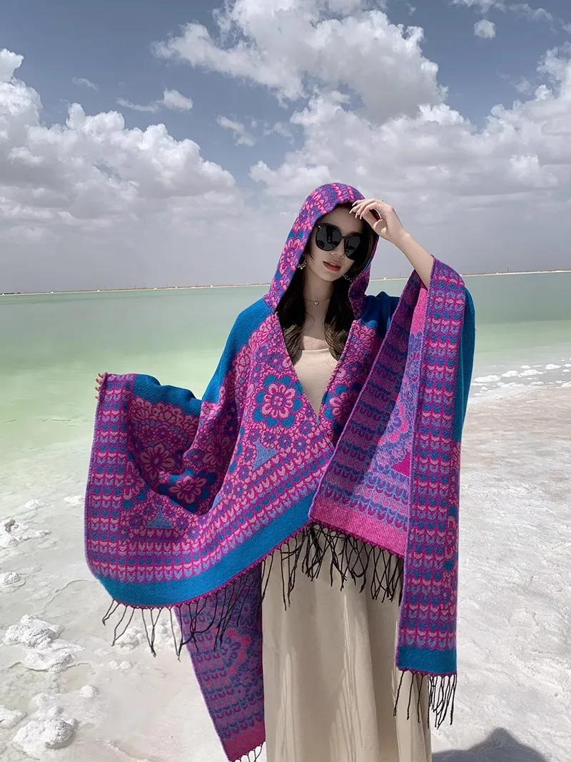 GypsyLady Boho Floral Knitted Cloaks Capes Hoodies Vintage Thick Warm Auturm Winter Women Ethnic Tassels Cloak Poncho Outwear