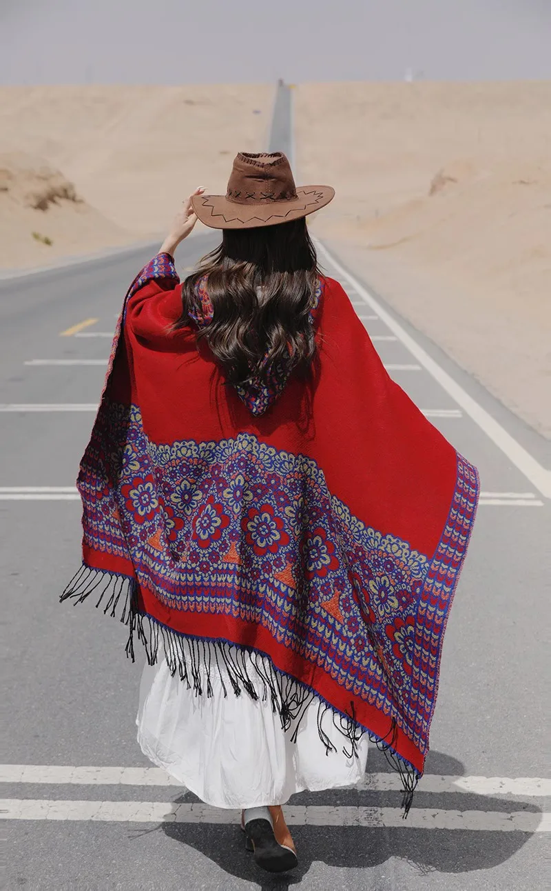 GypsyLady Boho Floral Knitted Cloaks Capes Hoodies Vintage Thick Warm Auturm Winter Women Ethnic Tassels Cloak Poncho Outwear