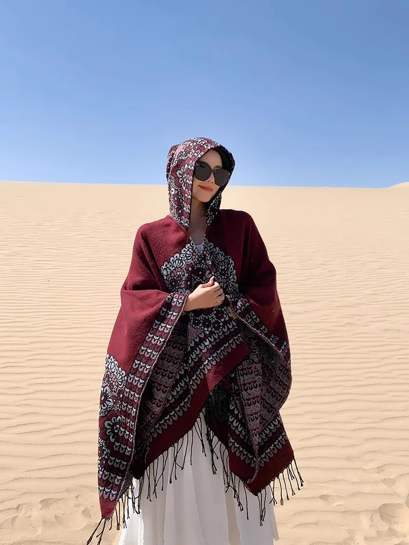 GypsyLady Boho Floral Knitted Cloaks Capes Hoodies Vintage Thick Warm Auturm Winter Women Ethnic Tassels Cloak Poncho Outwear
