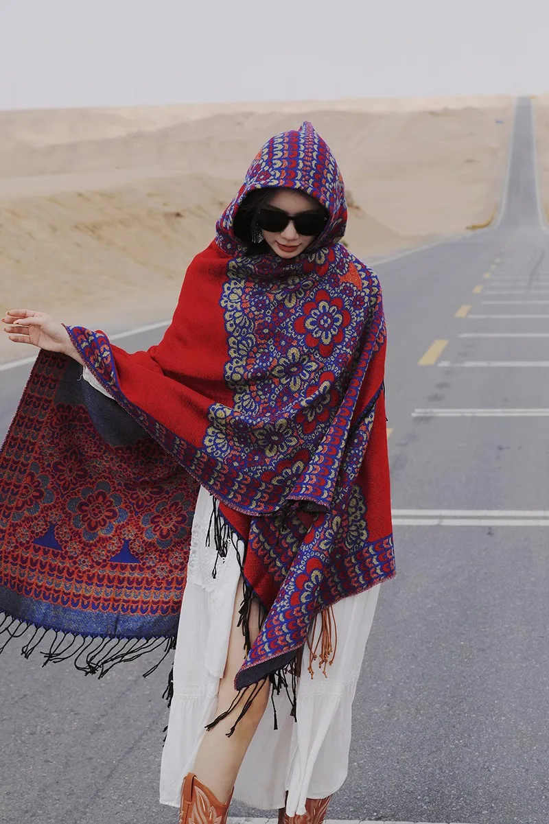 GypsyLady Boho Floral Knitted Cloaks Capes Hoodies Vintage Thick Warm Auturm Winter Women Ethnic Tassels Cloak Poncho Outwear