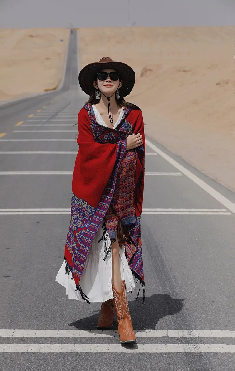 GypsyLady Boho Floral Knitted Cloaks Capes Hoodies Vintage Thick Warm Auturm Winter Women Ethnic Tassels Cloak Poncho Outwear