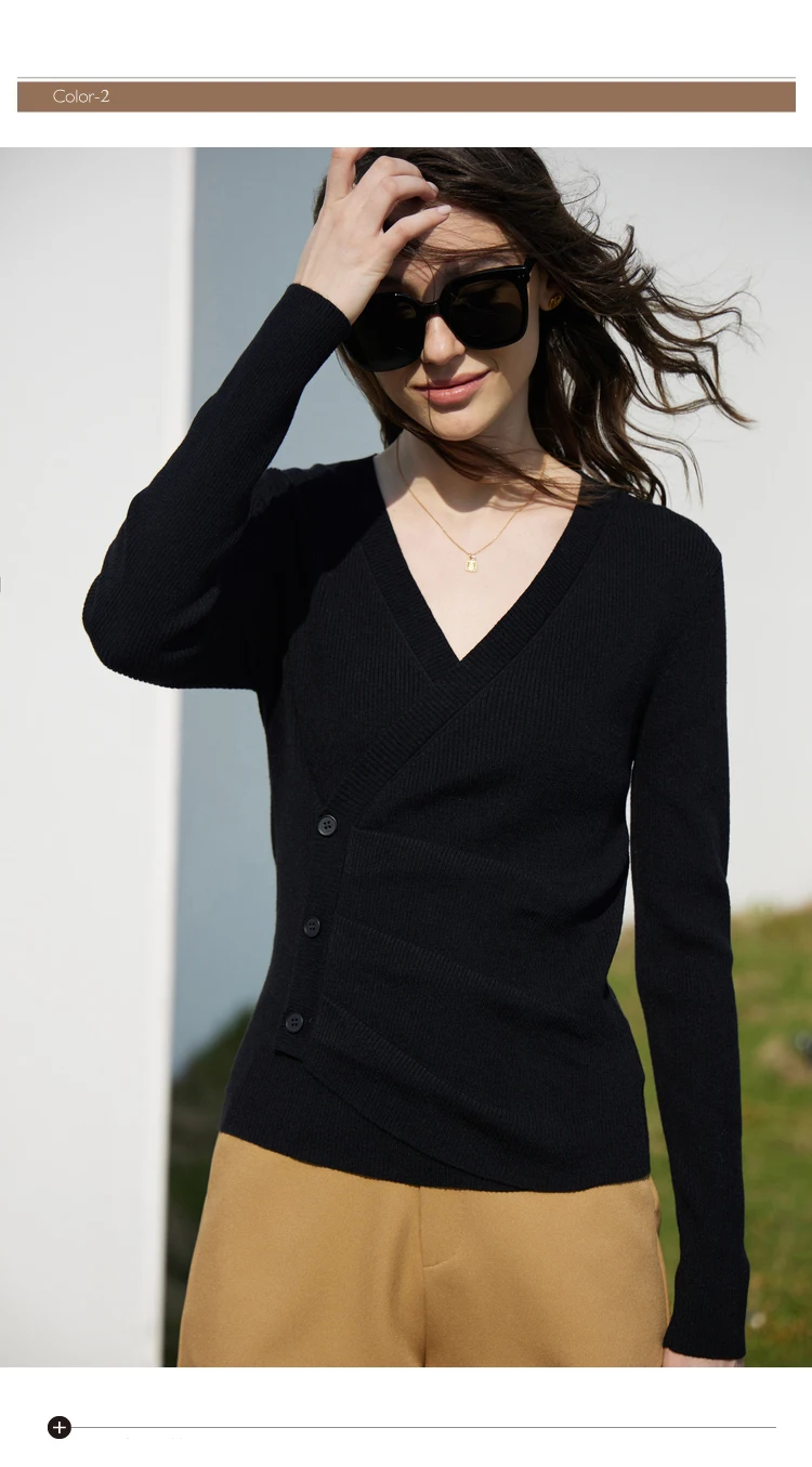 AMII Minimalism Women's Sweater 2026 Autumn New Office Lady Shirring Slim V-neck Knitted Tops Pullovers Womens Clothing 12321064