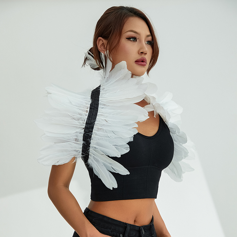 Women Natural Feather Cape Maleficent Costume Gothic Lacing Shawl Shrug Collar Feather Cape Halloween Cosplay Christmas Party
