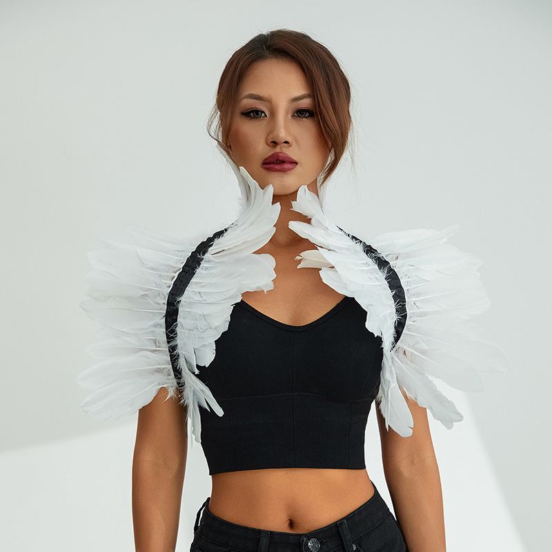 Women Natural Feather Cape Maleficent Costume Gothic Lacing Shawl Shrug Collar Feather Cape Halloween Cosplay Christmas Party