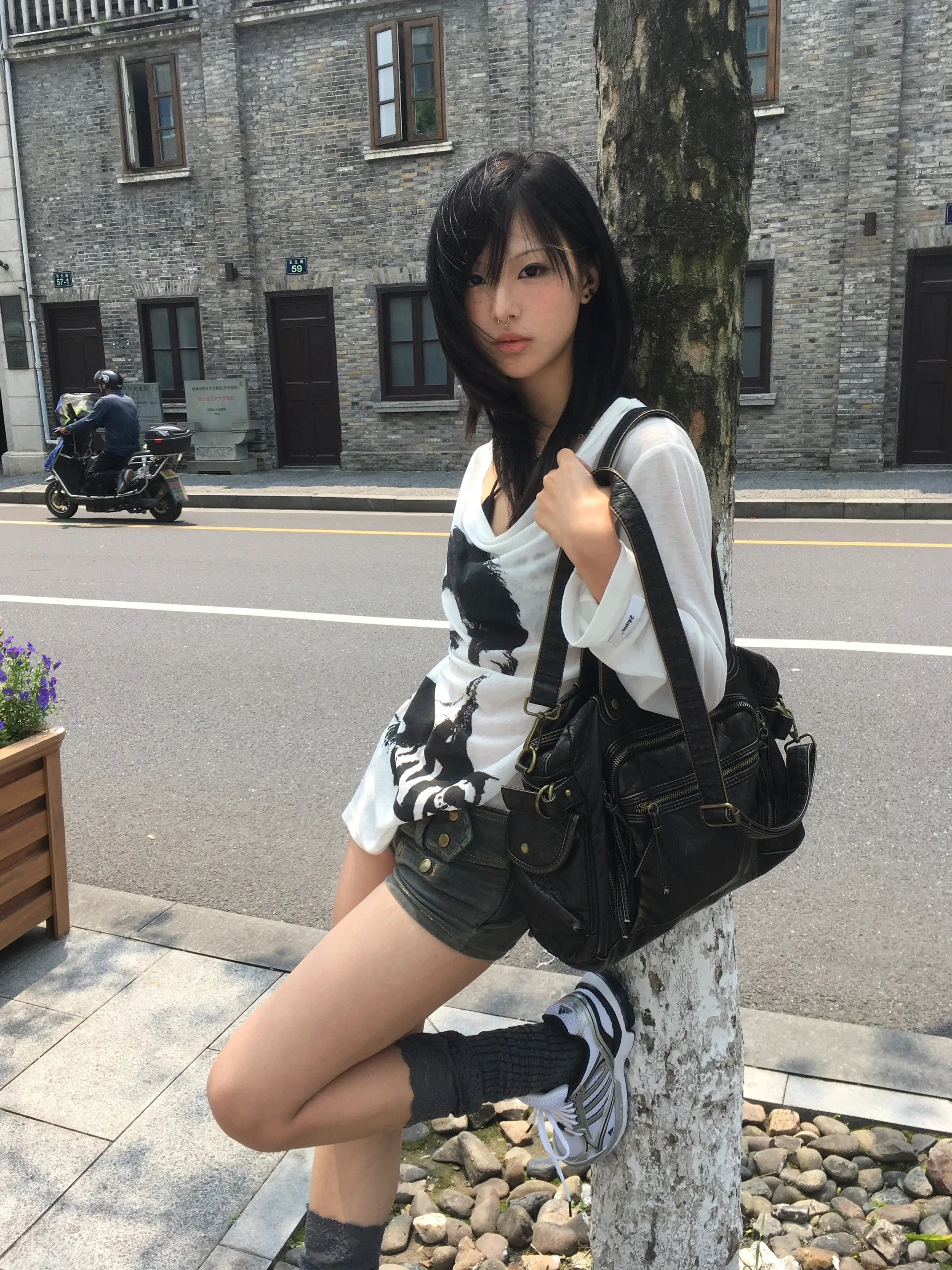 Karrram Japanese Y2k Graffiti Print Tops Trashy 2000s Oversized T-shirt High Street Grunge Lazy Style Streetwear American Retro