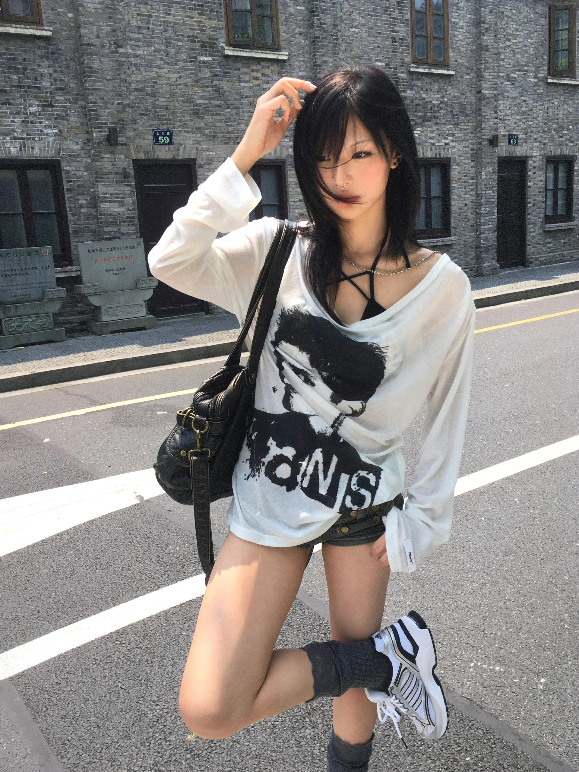 Karrram Japanese Y2k Graffiti Print Tops Trashy 2000s Oversized T-shirt High Street Grunge Lazy Style Streetwear American Retro
