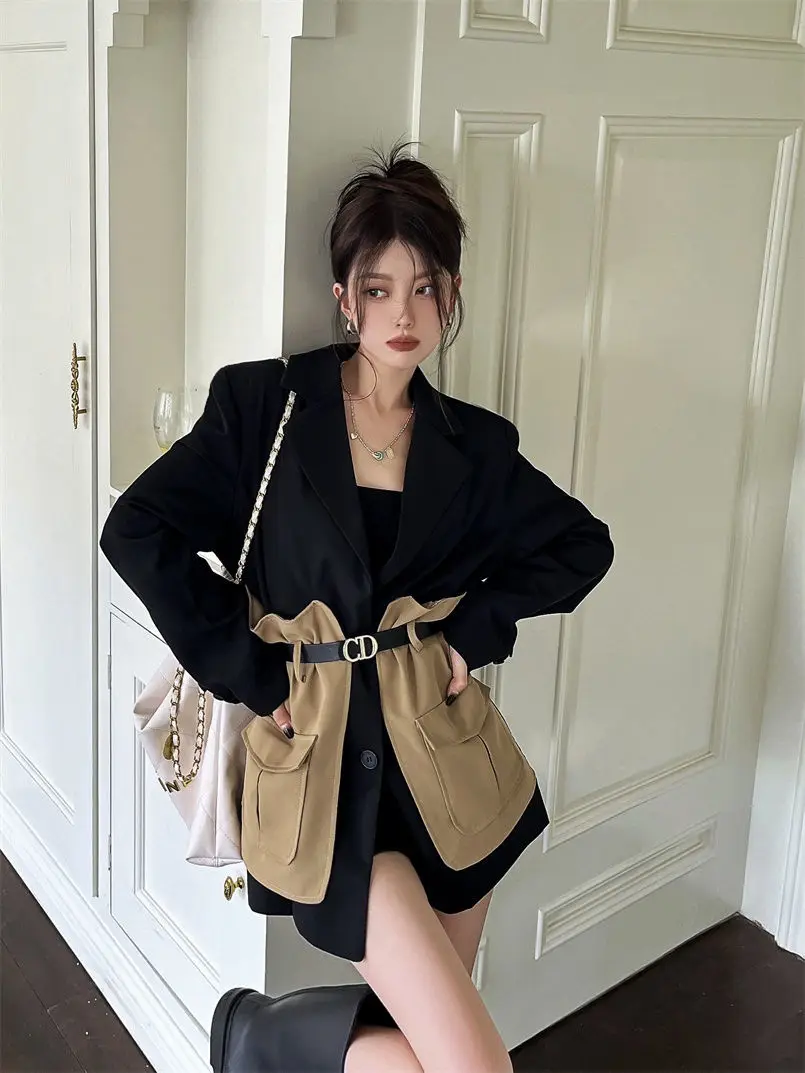Original Design Blazer Women Fashion New Loose Spliced Pocket Korean Shrug Notched Single Breasted Blazer Mujer Femal with Belt