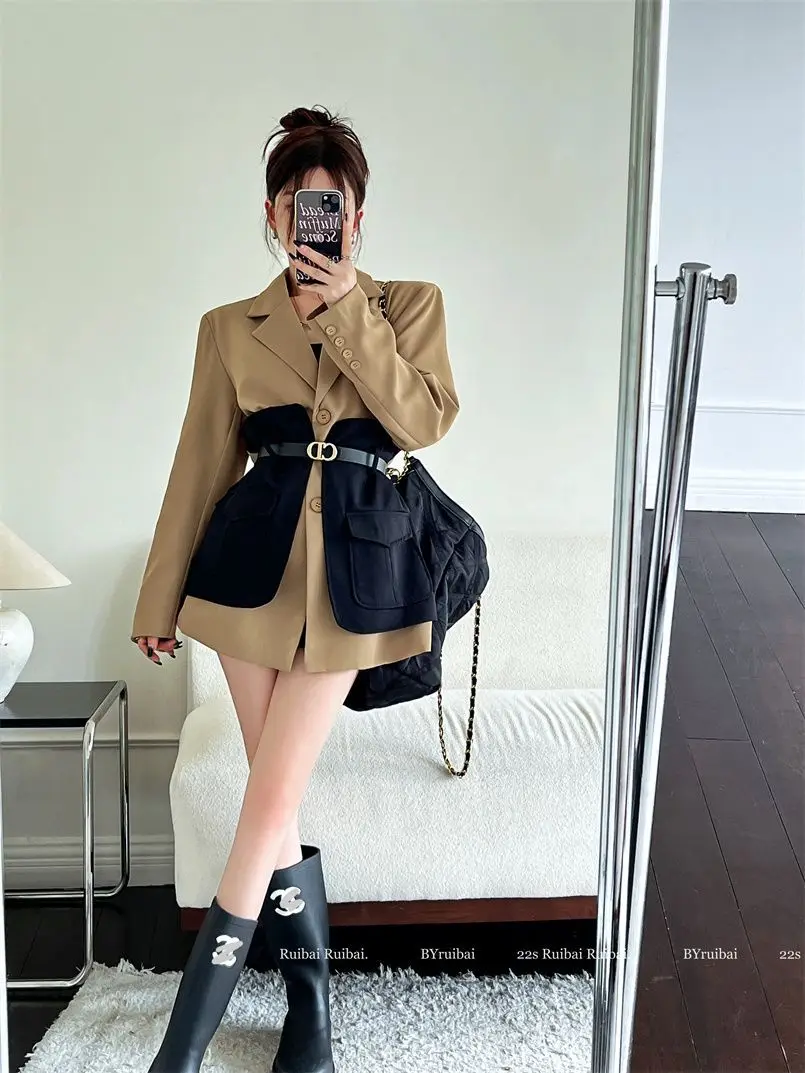 Original Design Blazer Women Fashion New Loose Spliced Pocket Korean Shrug Notched Single Breasted Blazer Mujer Femal with Belt