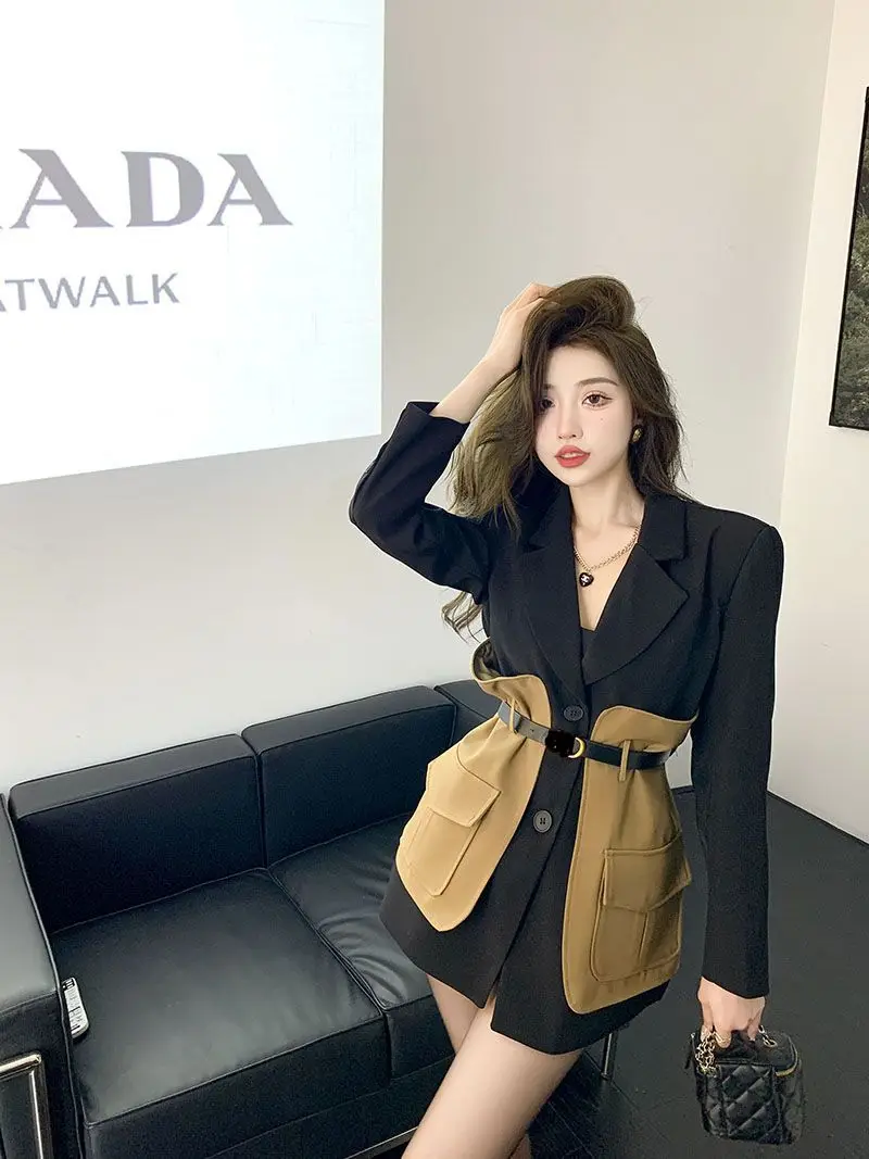 Original Design Blazer Women Fashion New Loose Spliced Pocket Korean Shrug Notched Single Breasted Blazer Mujer Femal with Belt