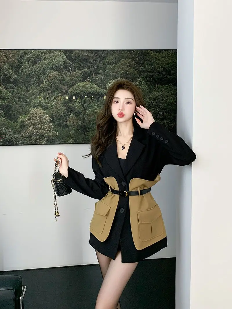 Original Design Blazer Women Fashion New Loose Spliced Pocket Korean Shrug Notched Single Breasted Blazer Mujer Femal with Belt