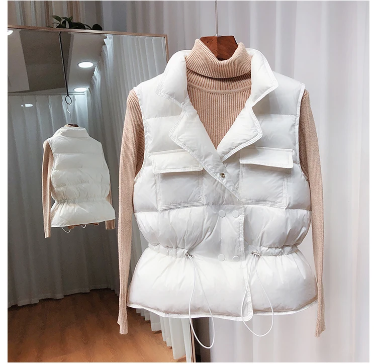 New Ultra Light Down Vest Women Short Vest Windproof Lightweight Warm Waistcoat Female White Duck Down Coat Sleeveless