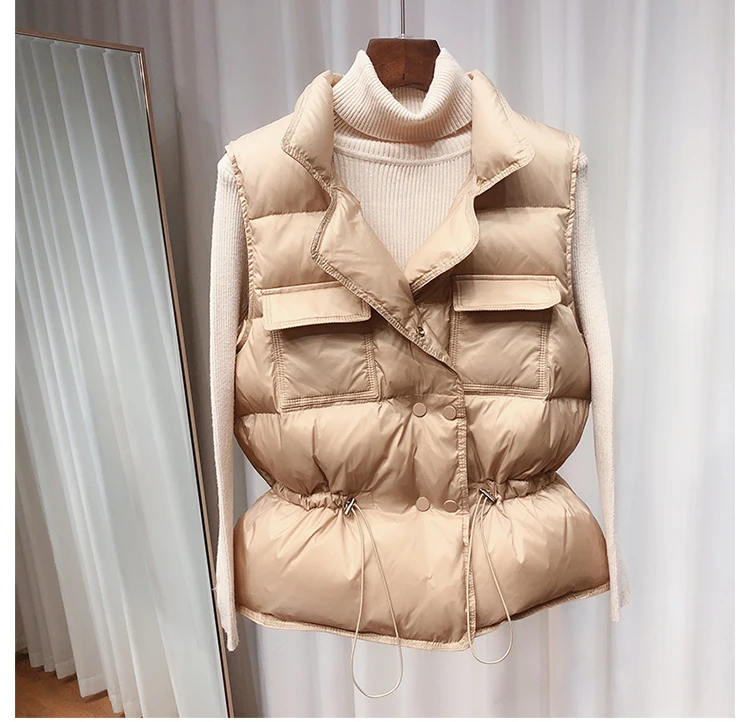 New Ultra Light Down Vest Women Short Vest Windproof Lightweight Warm Waistcoat Female White Duck Down Coat Sleeveless