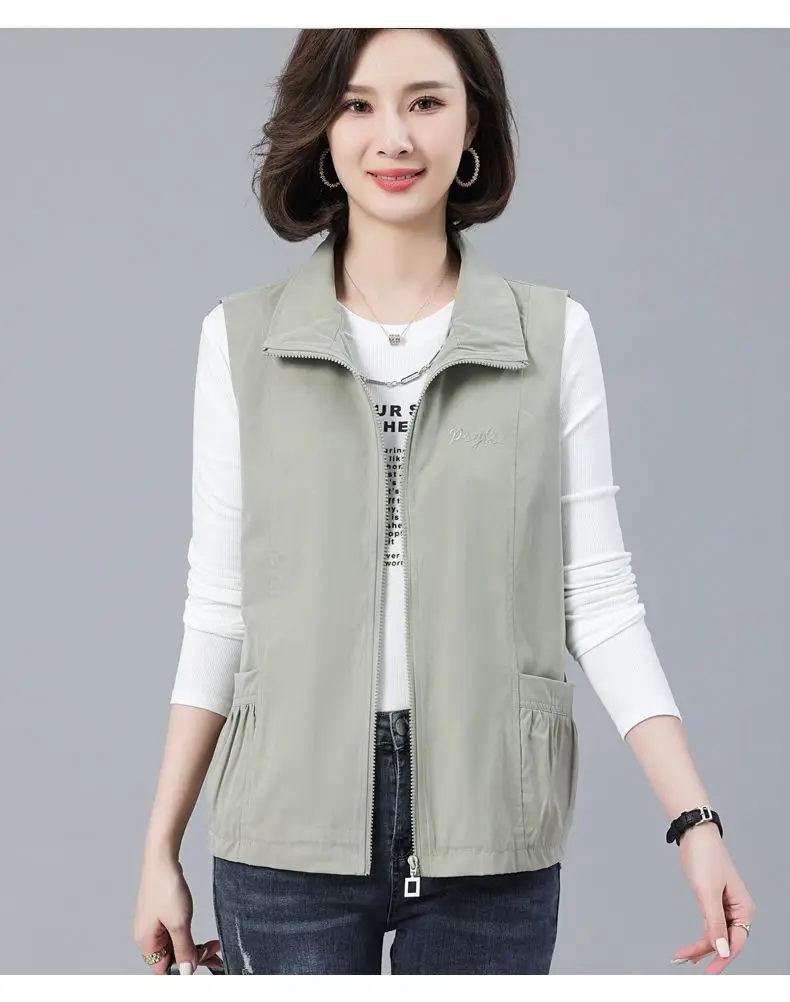 2026 Spring Autumn New Vest jacket Women's Loose Turn-down Collar Casual Sleeveless Coat Fashion Short Waistcoat Top Female