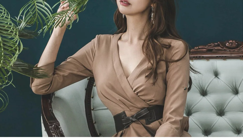High Waist Tight Office Lady Dress Spring Plain V-Neck 3/4 Sleeves Adjustable Decorative Ruffles Send Belt Elegant Party Dress