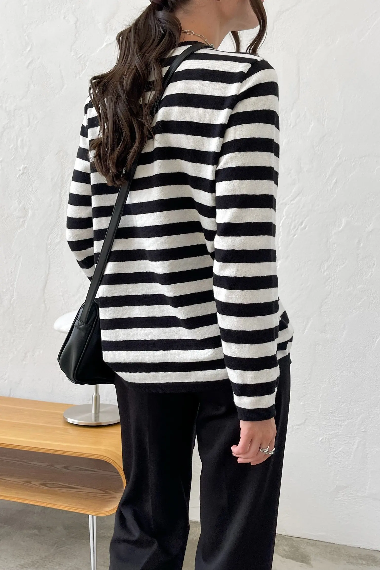 Bornladies Knitted Stripe Sweater Women 2025 Autumn Winter Loose Casual Thick Pullovers Female Warm Long-sleeved Round Neck Tops