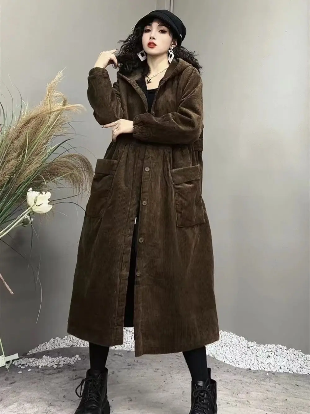 2026 Autumn and Winter Thick Coat Fashion Large Brown Windbreaker Big Pocket Women's Loose Versatile Corduroy Hooded Coat 6XL