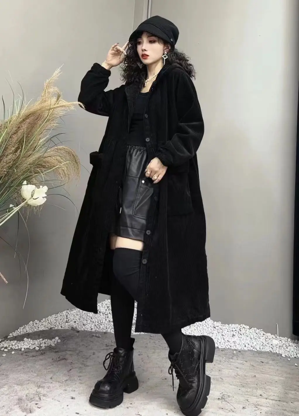 2026 Autumn and Winter Thick Coat Fashion Large Brown Windbreaker Big Pocket Women's Loose Versatile Corduroy Hooded Coat 6XL