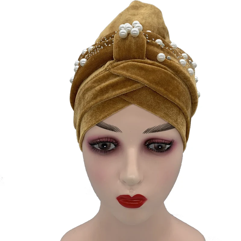 2022 Lastest Beading Turban Bonnet for Women Soft Velvet Hijab Turbans Muslim Head Wraps Islamic Headwear Turbante Mujer