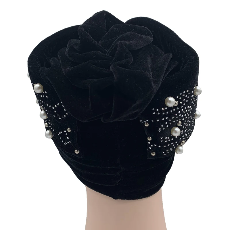 2022 Lastest Beading Turban Bonnet for Women Soft Velvet Hijab Turbans Muslim Head Wraps Islamic Headwear Turbante Mujer