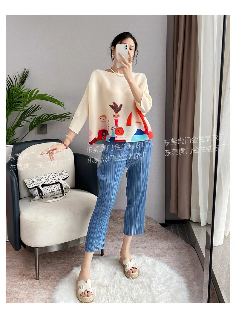 Miyake Pleated Women's Fashion Tops Loose Plus Size Hundred Matching Printed Seven-minute Sleeve T-shirt 2024 Spring Autumn New