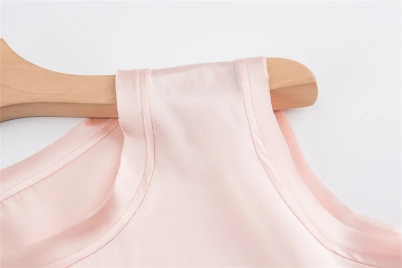 Korean Women's Summer Elegance Shirt Fashion Satin Tank Top Ice Silk Office Lady Blouse Elegant Summer Blusas