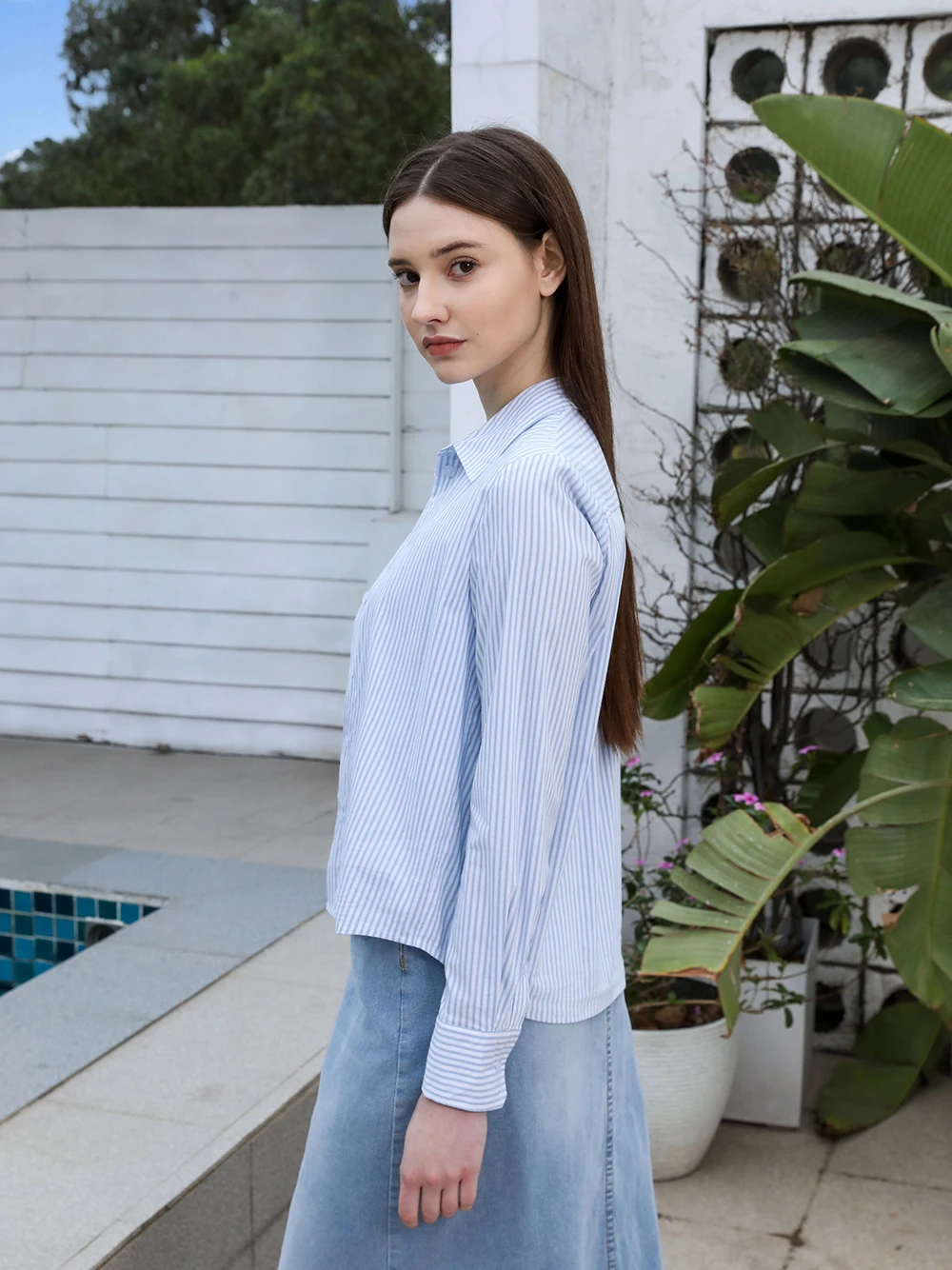 AP SS25 Women Sleeeveless Tee Solid