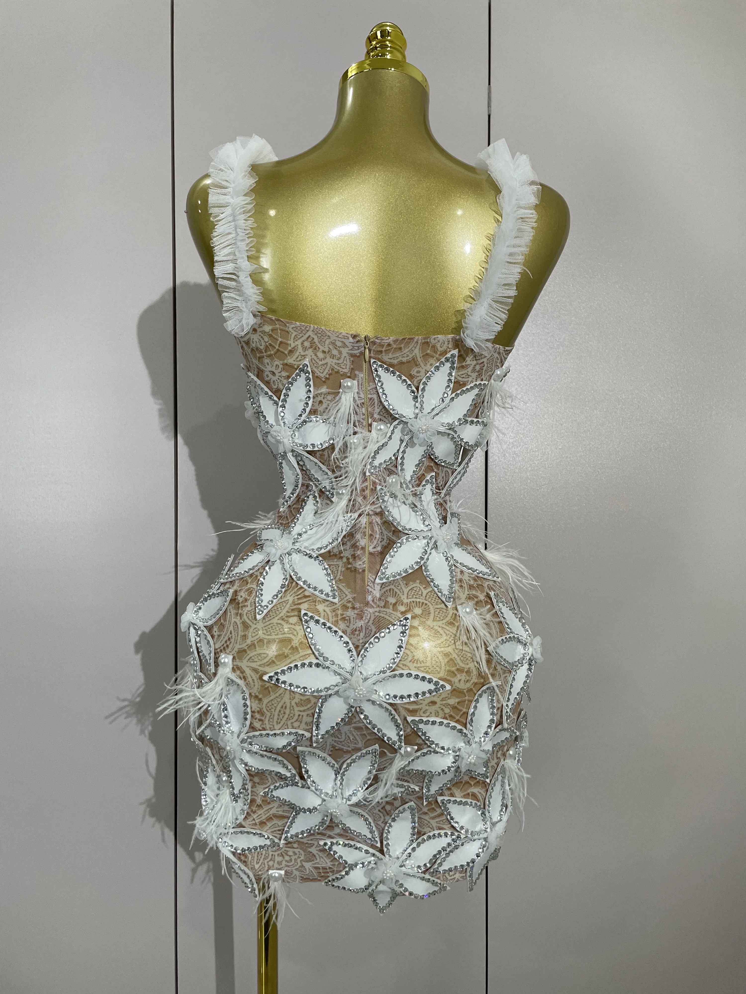 Sexy Sparkly Diamond Flowers Feathers White Transparent Slip Short Dress Evening Prom Celebrate Birthday Dress Photoshoot Wear