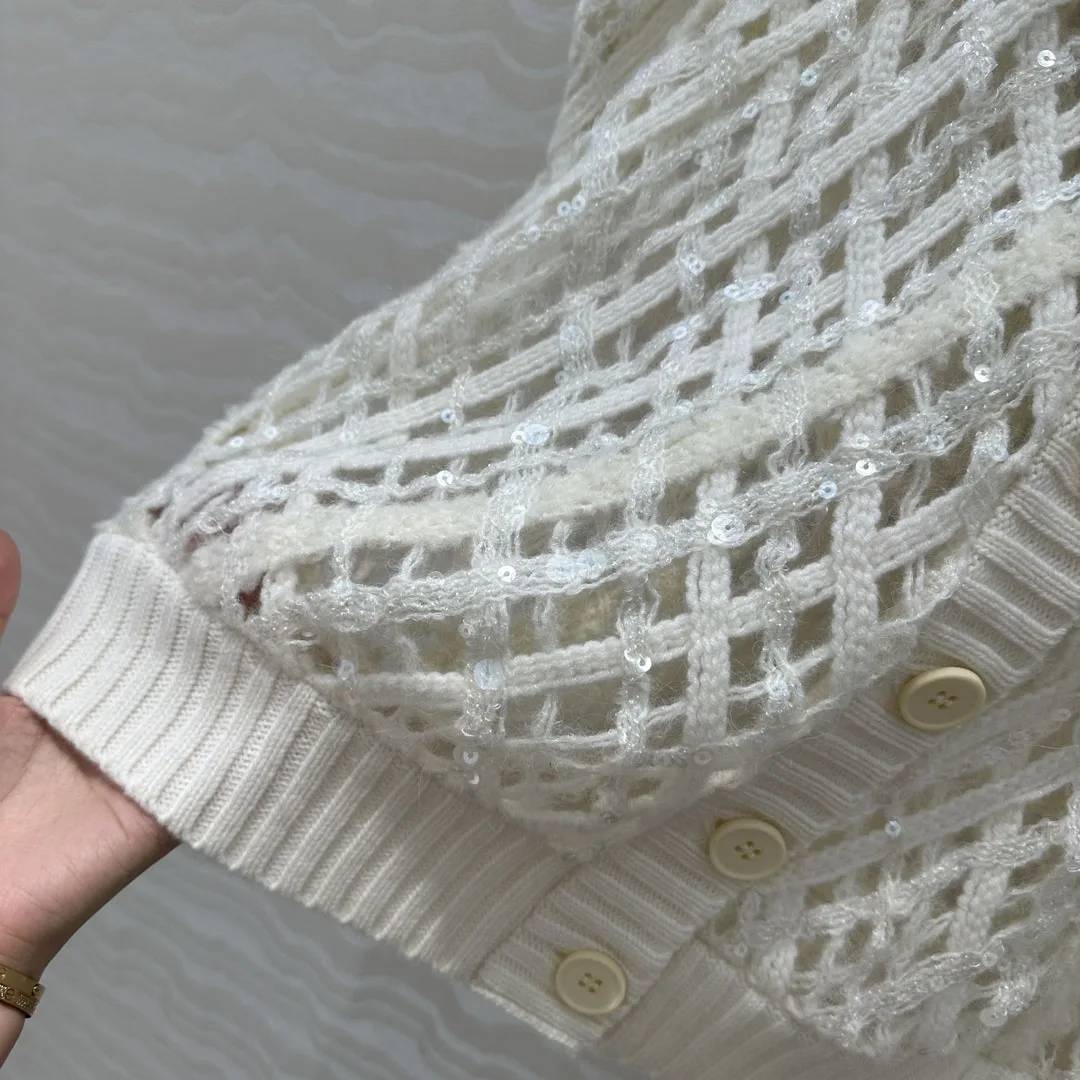 Ladies Autumn And Winter New High Quality Vest Cashmere Knitted Hollow Sequins Fashionable And Versatile