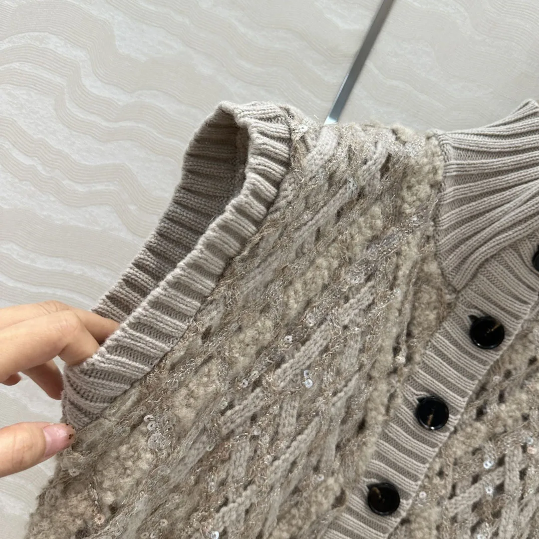 Ladies Autumn And Winter New High Quality Vest Cashmere Knitted Hollow Sequins Fashionable And Versatile