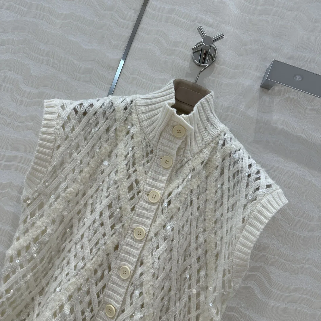 Ladies Autumn And Winter New High Quality Vest Cashmere Knitted Hollow Sequins Fashionable And Versatile