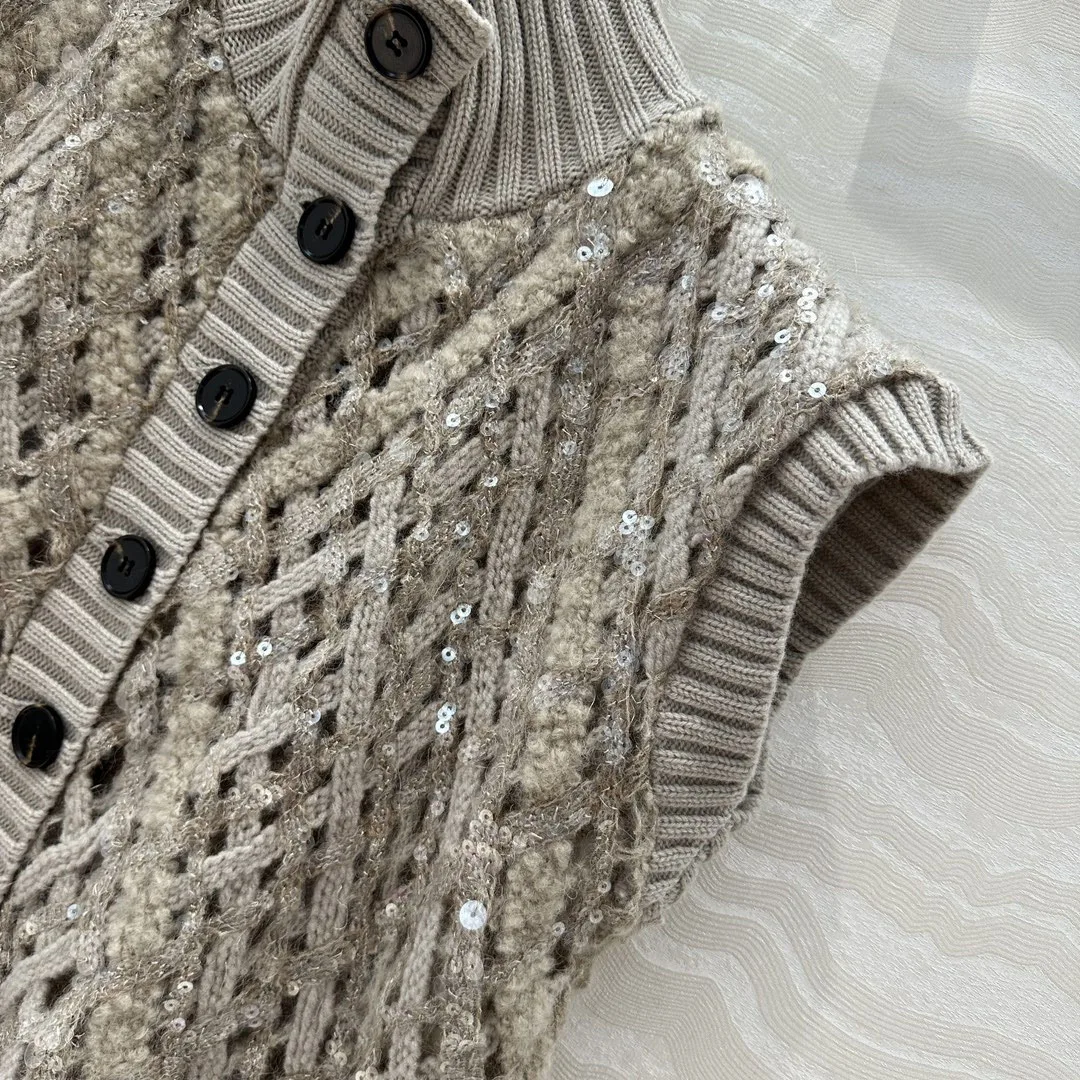 Ladies Autumn And Winter New High Quality Vest Cashmere Knitted Hollow Sequins Fashionable And Versatile