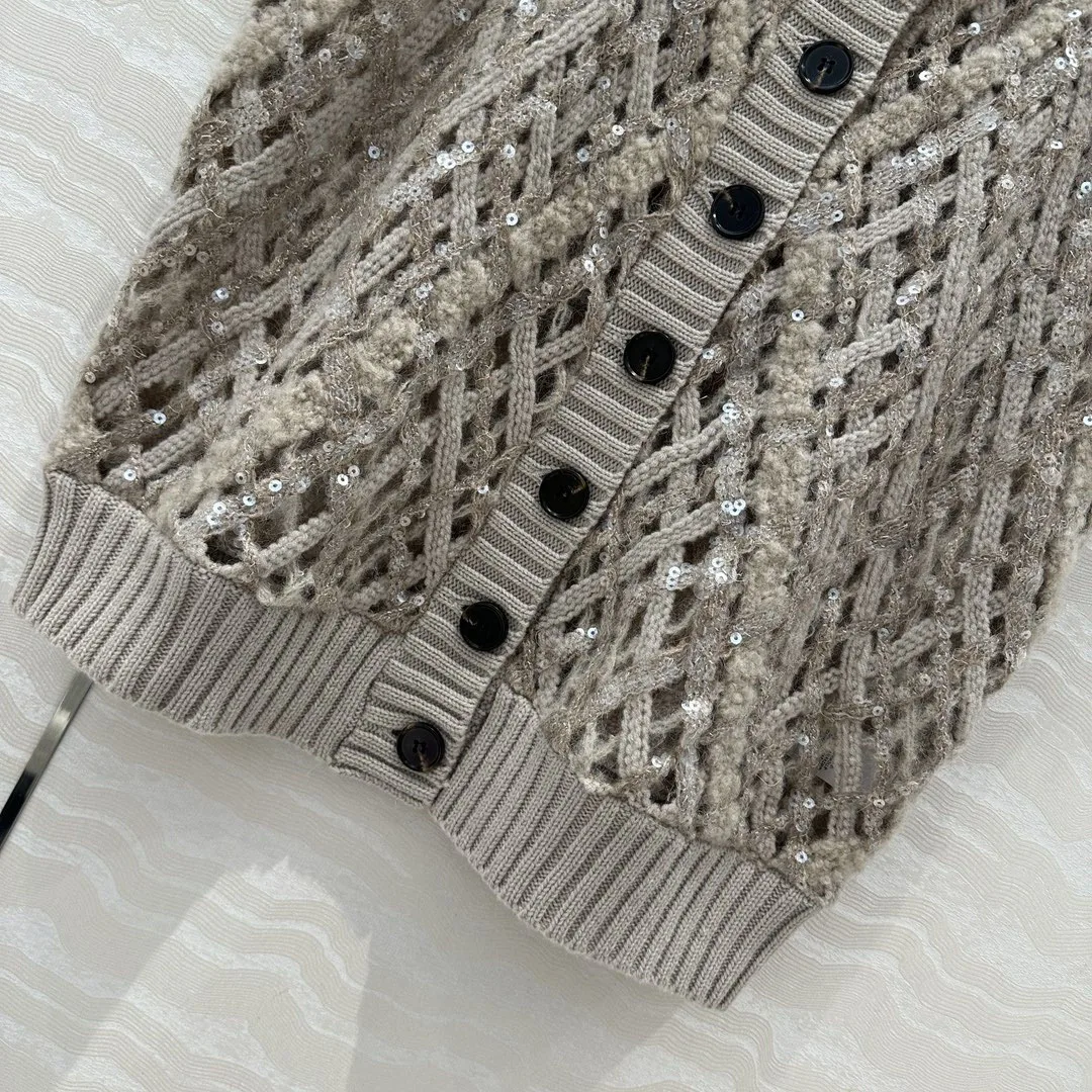 Ladies Autumn And Winter New High Quality Vest Cashmere Knitted Hollow Sequins Fashionable And Versatile