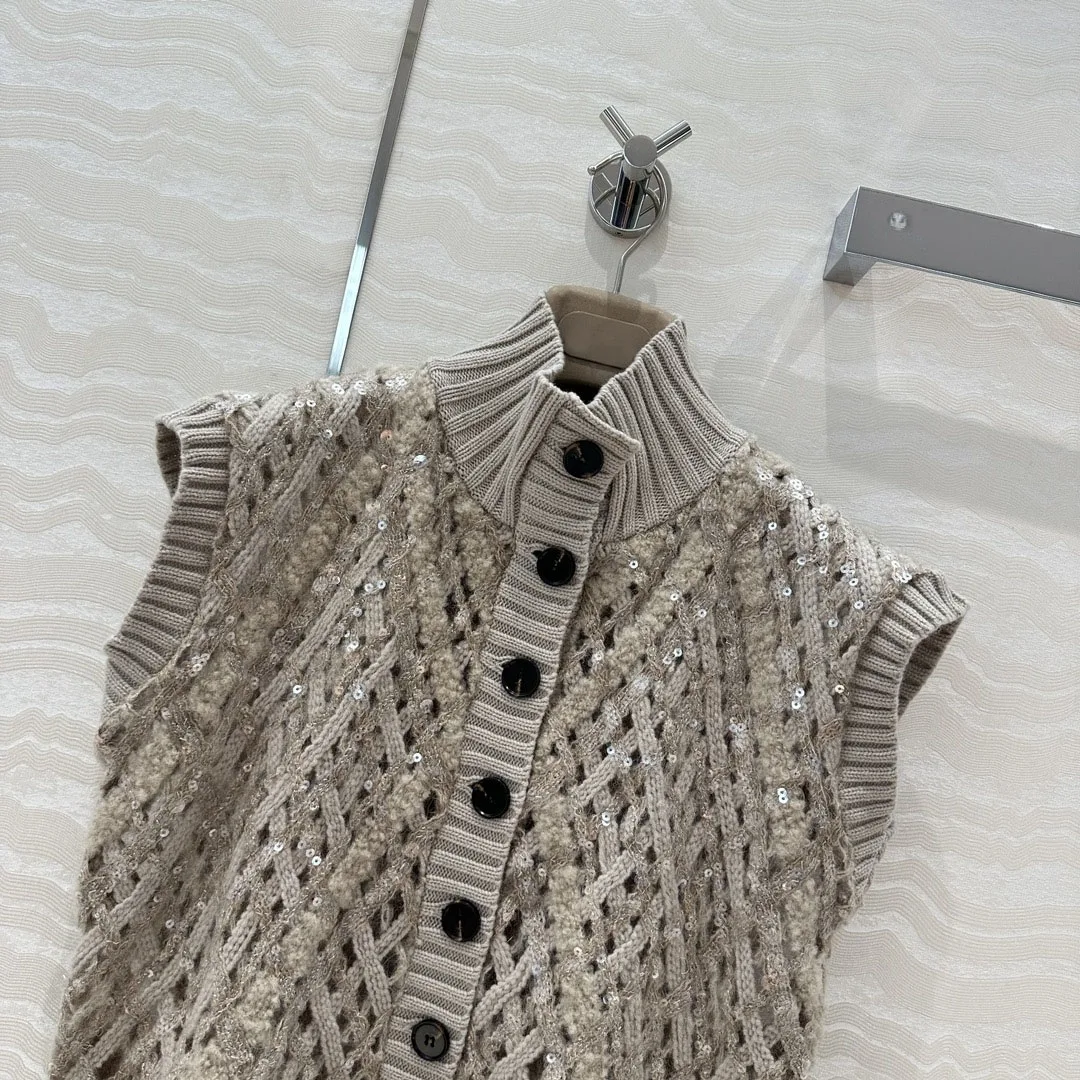 Ladies Autumn And Winter New High Quality Vest Cashmere Knitted Hollow Sequins Fashionable And Versatile