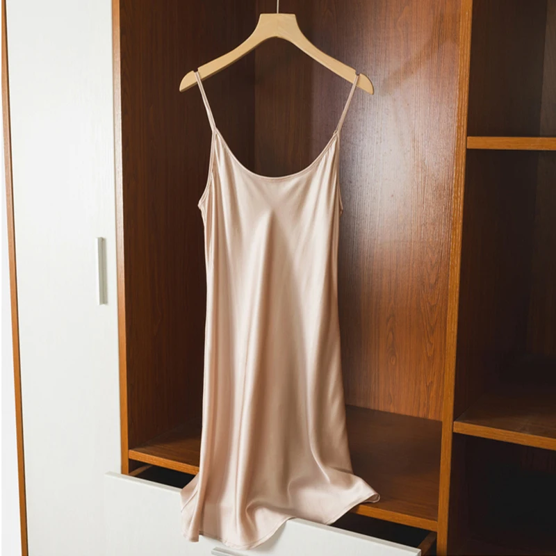 22 Momme 100% Mulberry Silk Dress Women Sleepwear Sexy Nightgown Spaghetti Strap Sleeveless Dress Soft Skin Care