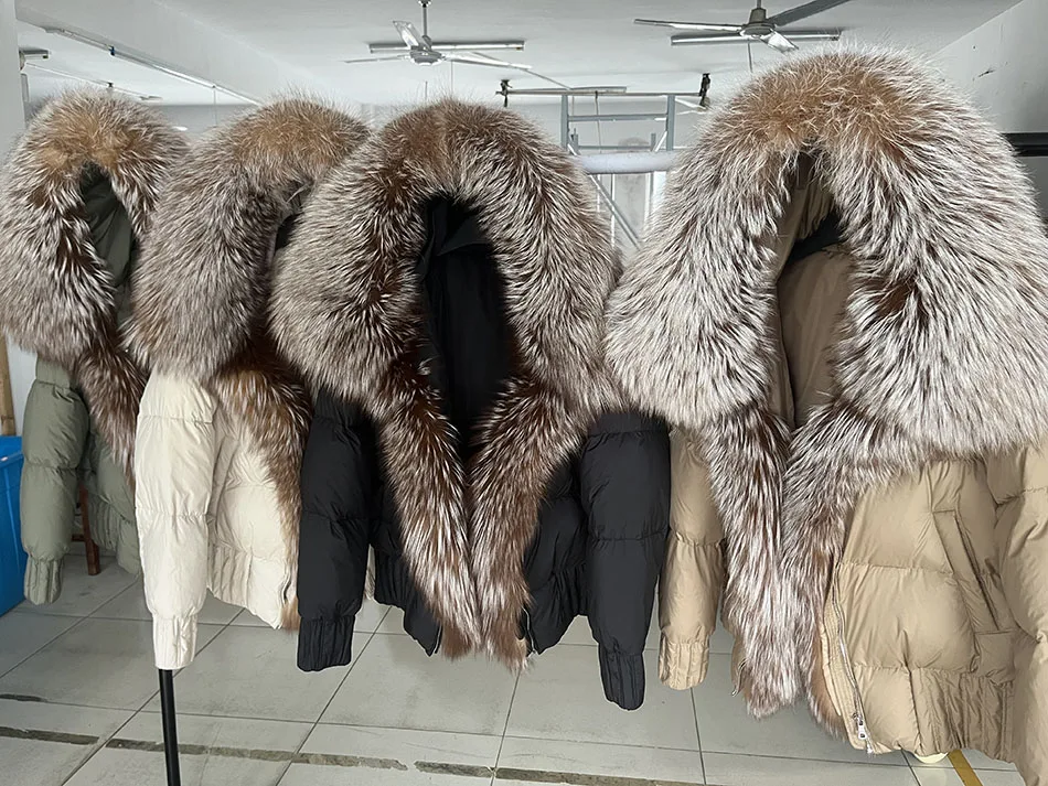 MAOMAOKONG 2026 Winter Women Warm White Duck Down Jacket Natural Real Fox Fur Collar Hood Puffer Coat Thick Luxury Outerwear