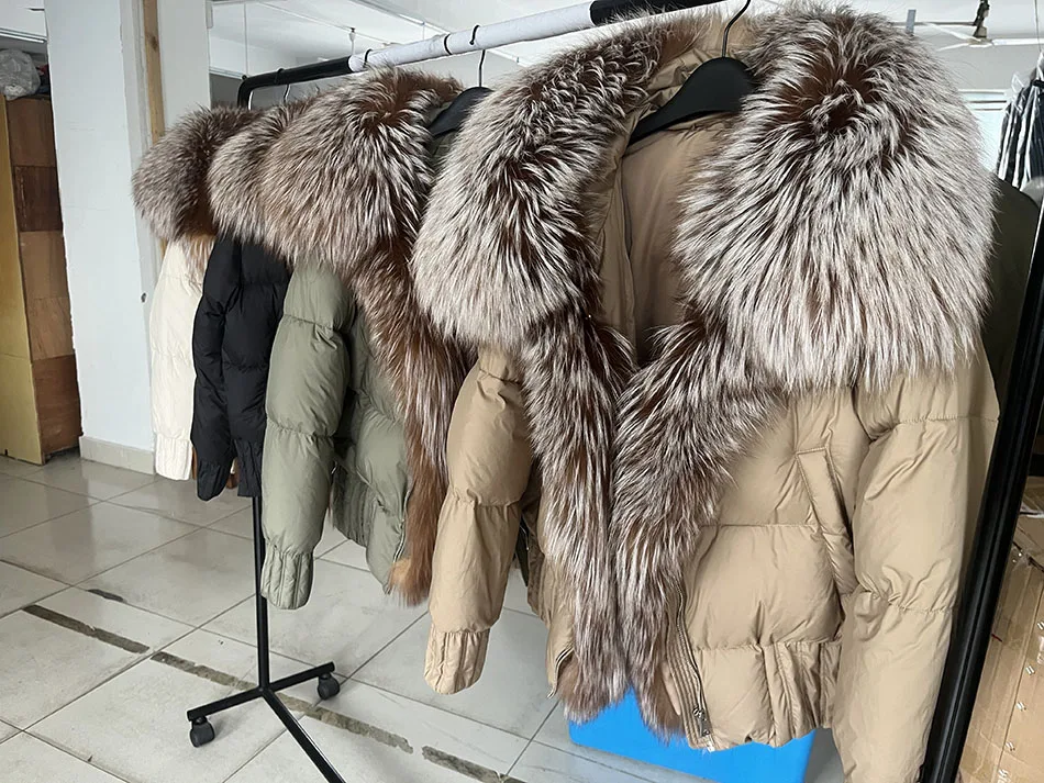 MAOMAOKONG 2026 Winter Women Warm White Duck Down Jacket Natural Real Fox Fur Collar Hood Puffer Coat Thick Luxury Outerwear