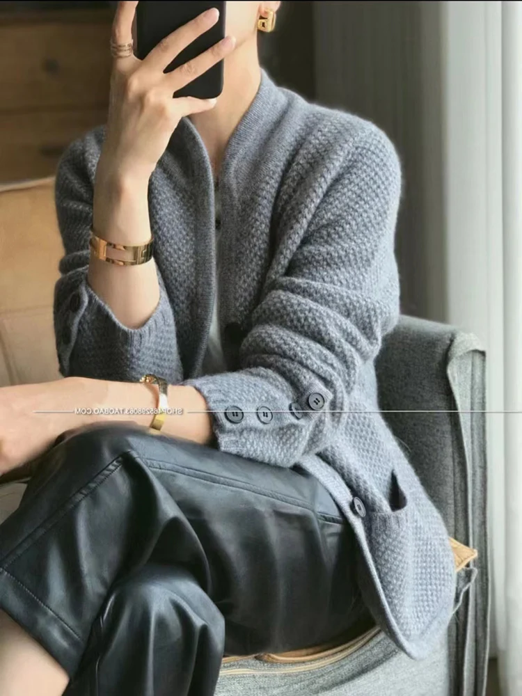 New hot high-end women's knitting cardigan  cashmere wool sweater long sleeve half high collarsolid women's 100% wool sweater