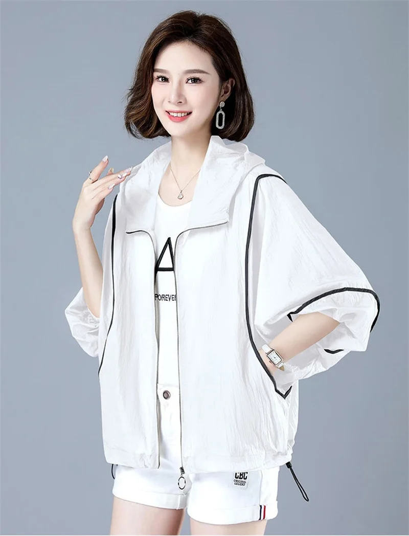 White Hooded Jacket Sunscreen Women's 2025 New Outwear Loose Long-Sleeved Summer Thin Cardigan Female Top Anti-UV Coat Khaki