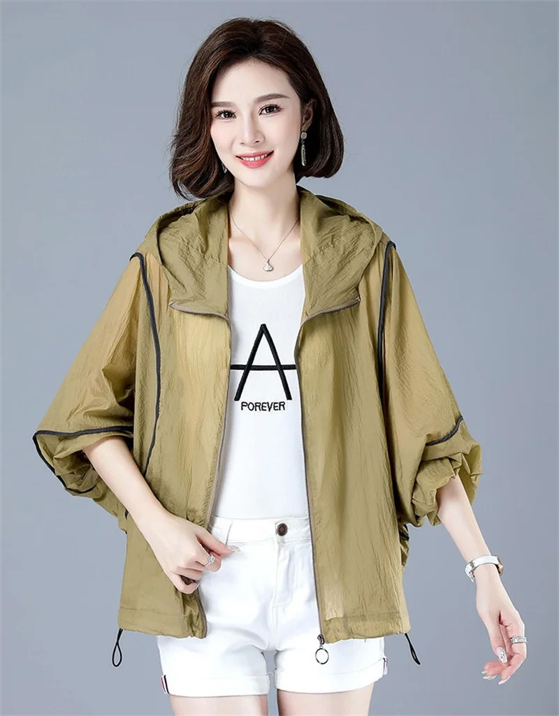 White Hooded Jacket Sunscreen Women's 2025 New Outwear Loose Long-Sleeved Summer Thin Cardigan Female Top Anti-UV Coat Khaki