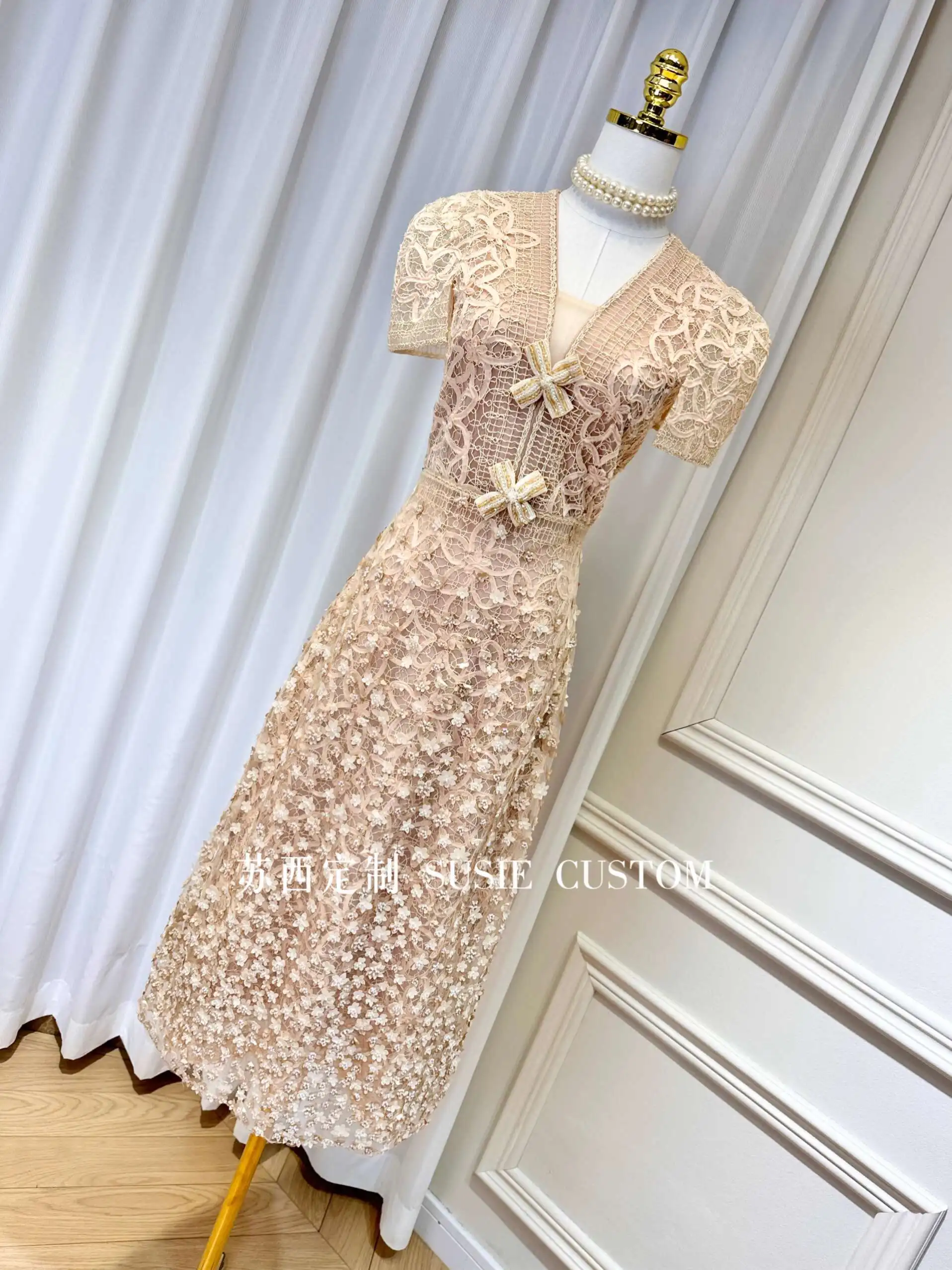 QMQA Fashion Women's Elegant Dress Three-dimensional Flower High Waist Short Sleeve Slimming Dresses 2025 Female New QM359