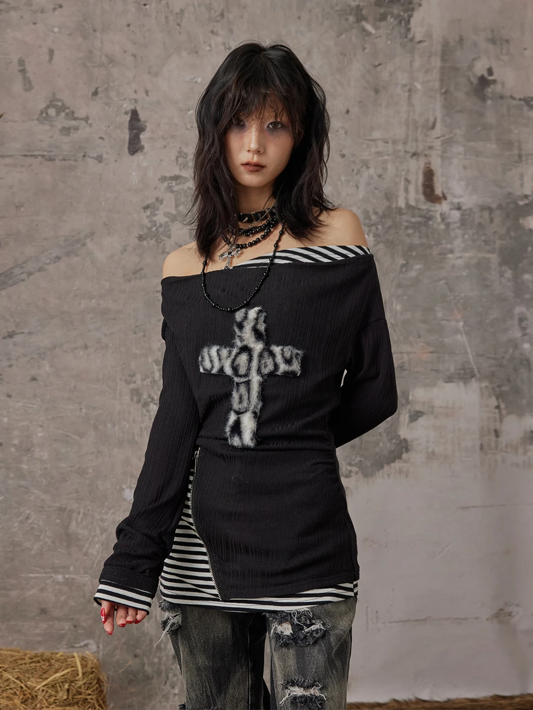 Karrcat Grunge Aesthetics Fake Two-piece Tops Trashy Y2k Long Sleeve Knitted Tops Wasteland Punk Patchwork Tops Gothic Vintage