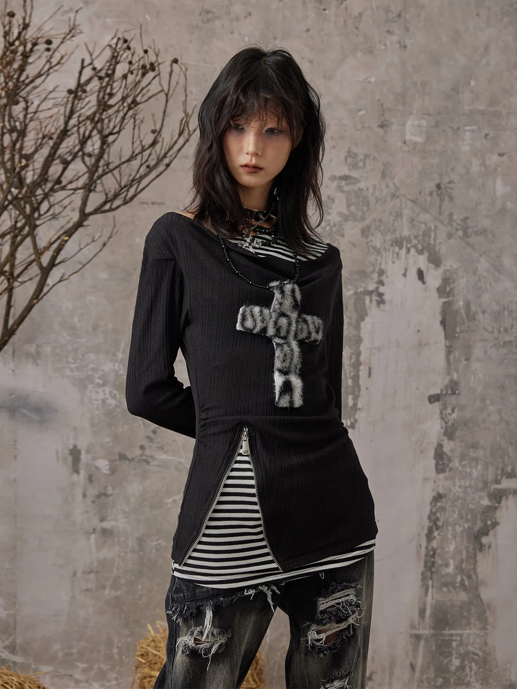 Karrcat Grunge Aesthetics Fake Two-piece Tops Trashy Y2k Long Sleeve Knitted Tops Wasteland Punk Patchwork Tops Gothic Vintage