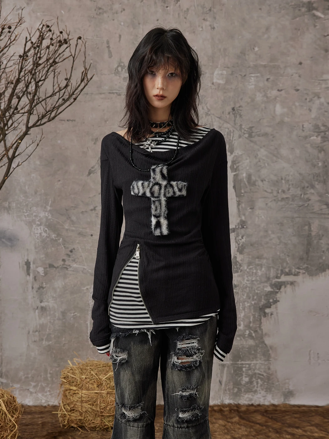 Karrcat Grunge Aesthetics Fake Two-piece Tops Trashy Y2k Long Sleeve Knitted Tops Wasteland Punk Patchwork Tops Gothic Vintage