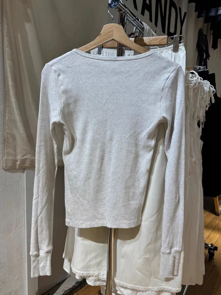 New Buttons Ribbed Slim Long Sleeve T-shirts Women Autumn O-Neck Cotton Tshirts Tops Female Simple Basic Tees Shirt Y2K Clothes