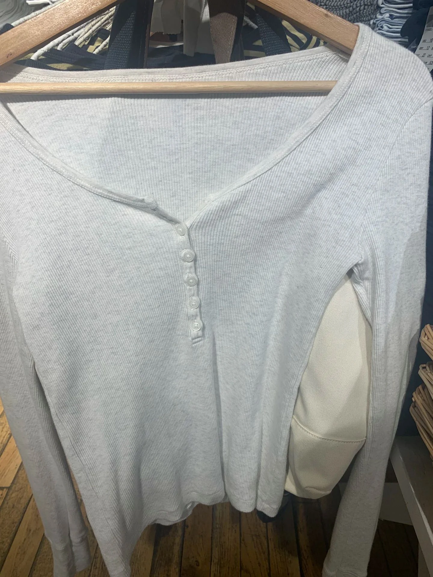 New Buttons Ribbed Slim Long Sleeve T-shirts Women Autumn O-Neck Cotton Tshirts Tops Female Simple Basic Tees Shirt Y2K Clothes