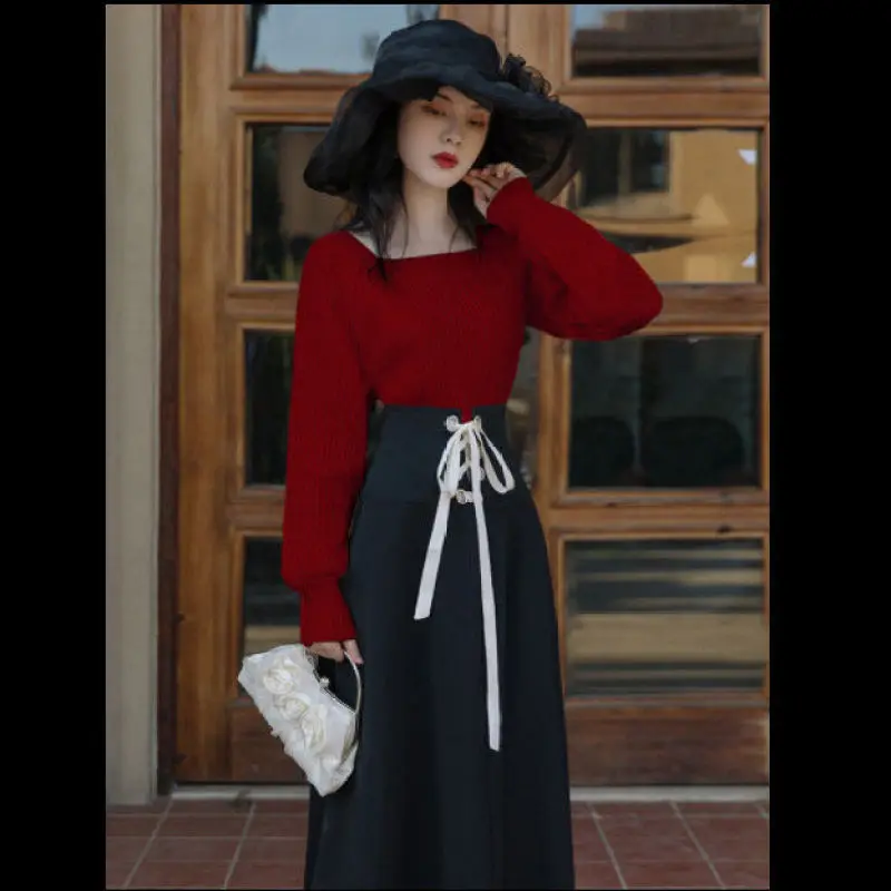 2025 New Korean Women's Graceful Vintage Clothing Lady Square Collar Sweater Red Skirts Outfits French Long Sleeve Knit Pullover